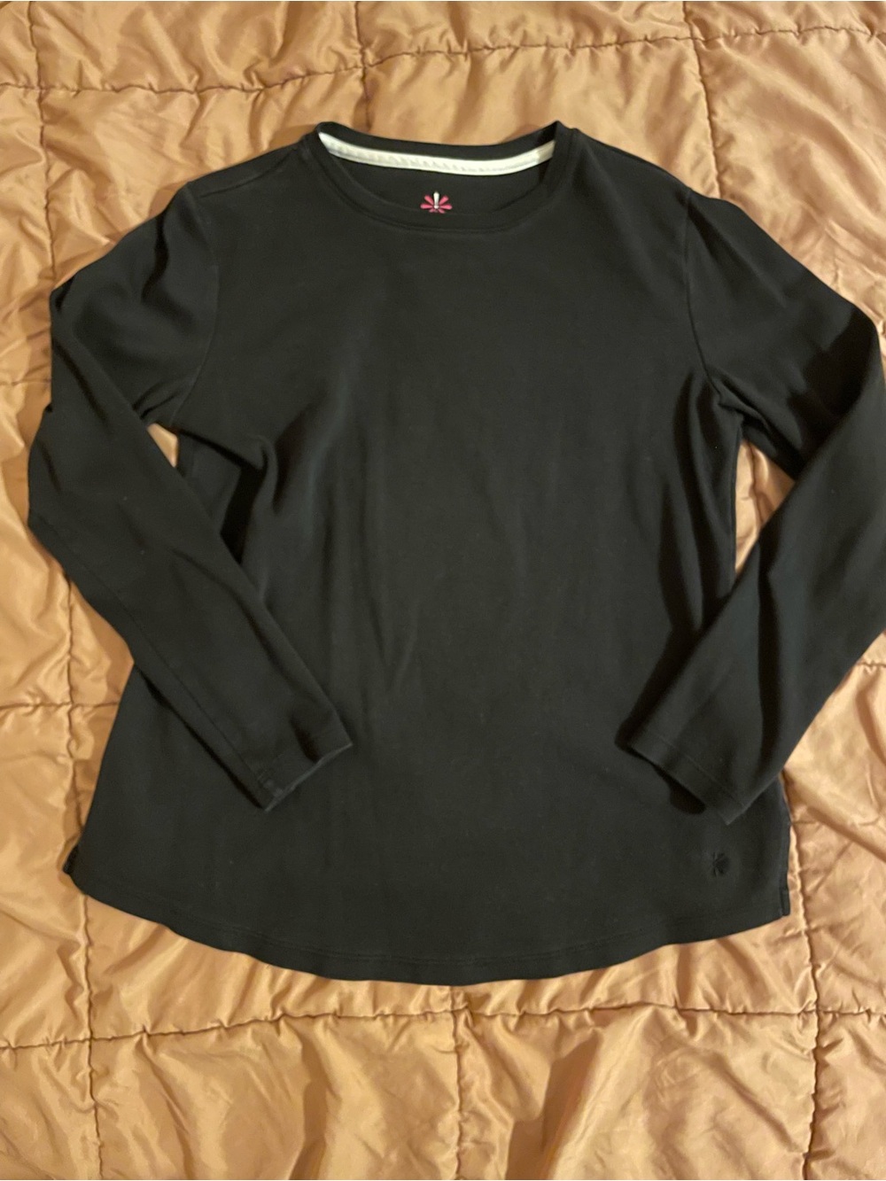 Isaac Mizrahi Black Long-Sleeve Crewneck Top